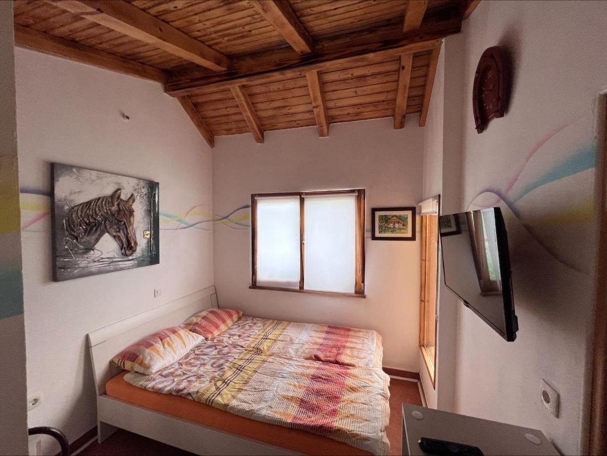 Domacija Paternoster Hotel Litija Luaran gambar
