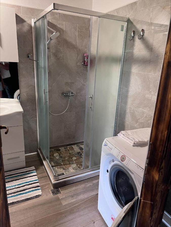 Domacija Paternoster Hotel Litija Luaran gambar