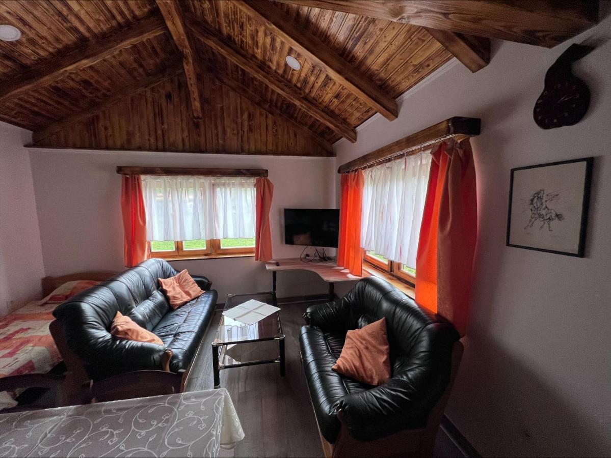 Domacija Paternoster Hotel Litija Luaran gambar