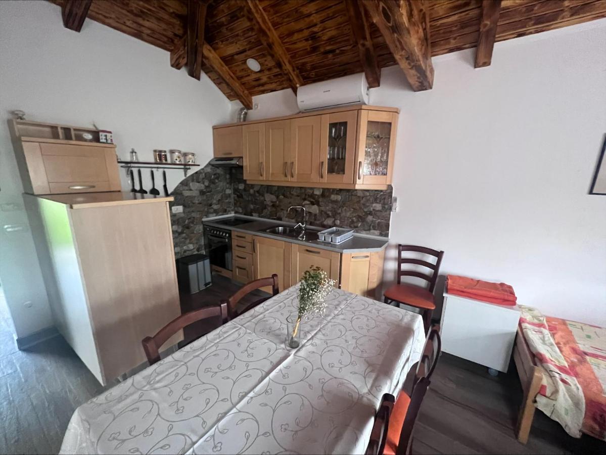 Domacija Paternoster Hotel Litija Luaran gambar